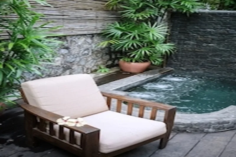 Mealea Suite 12